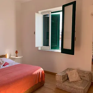 Apartment La Porta Delle Eolie 