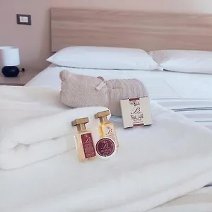 Behome Holidays Apartment Bologna