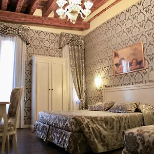 *** Hotel Bridge Italie