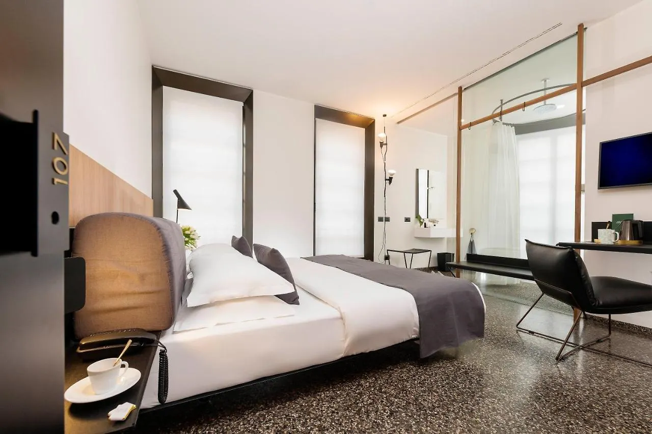 Hotel Royal Bissolati Rome